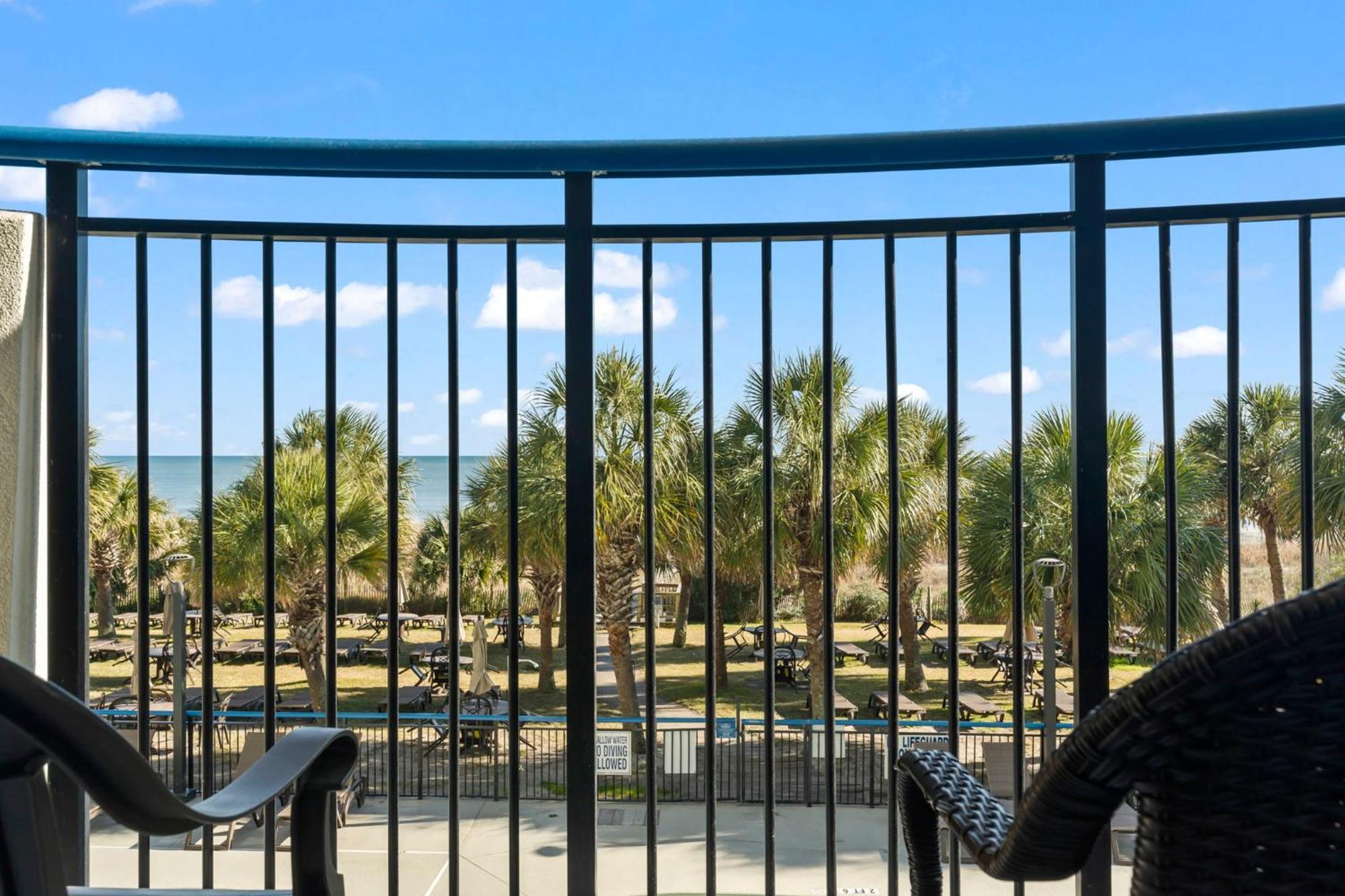 Recently Remodeled Double Queen Condo- Oceanfront Views! Boardwalk 135 Myrtle Beach Exterior foto
